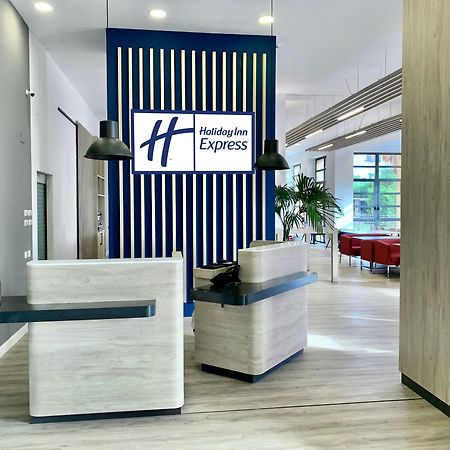 Holiday Inn Express Ciudad De Las Ciencias By Ihg Валенсия Интериор снимка