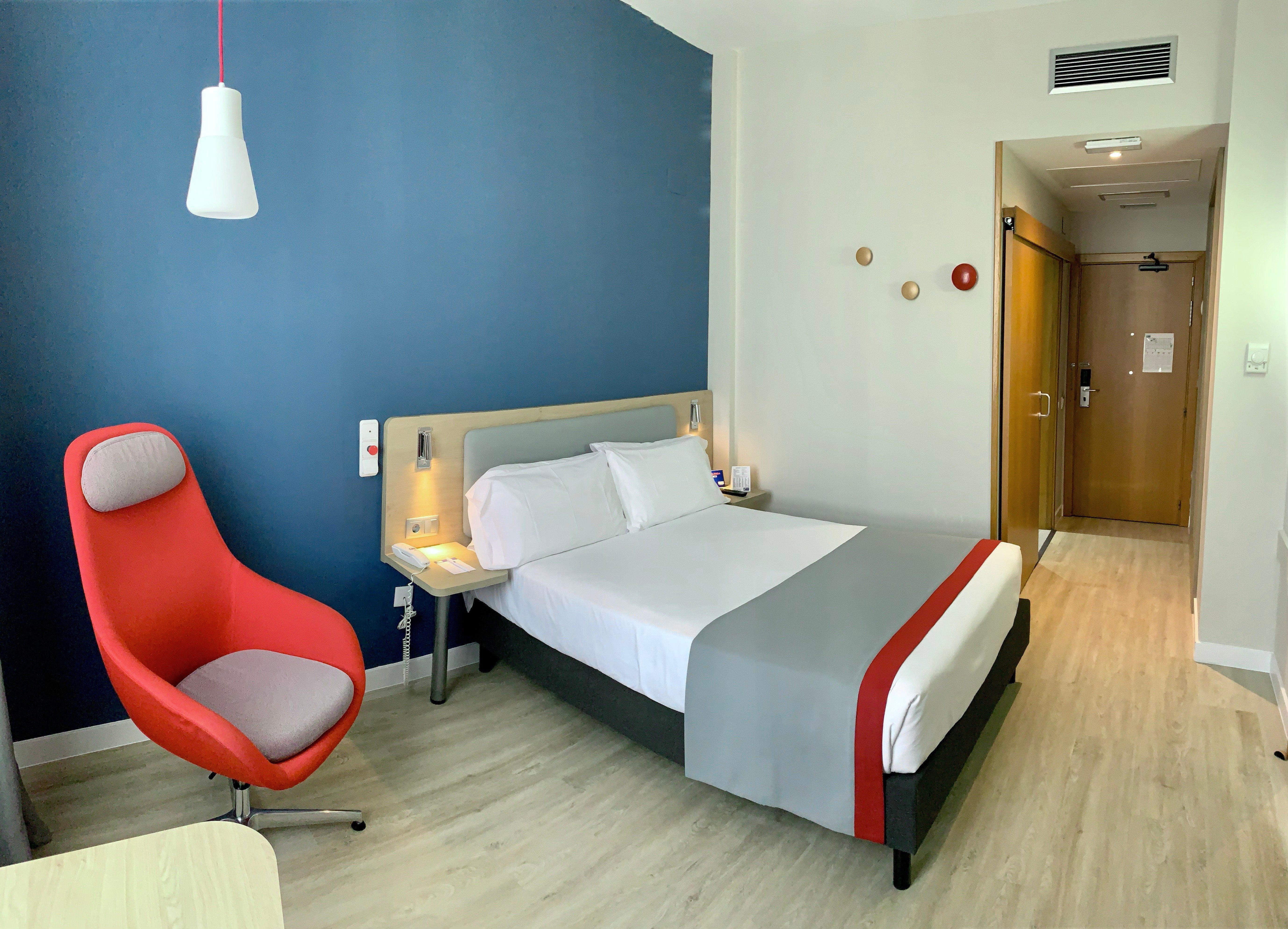 Holiday Inn Express Ciudad De Las Ciencias, An Ihg Hotel Валенсия Екстериор снимка